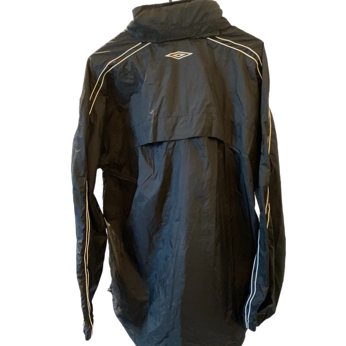 umbro trainingsjacke full zip schwarz | m - LoroLocoAuthentic